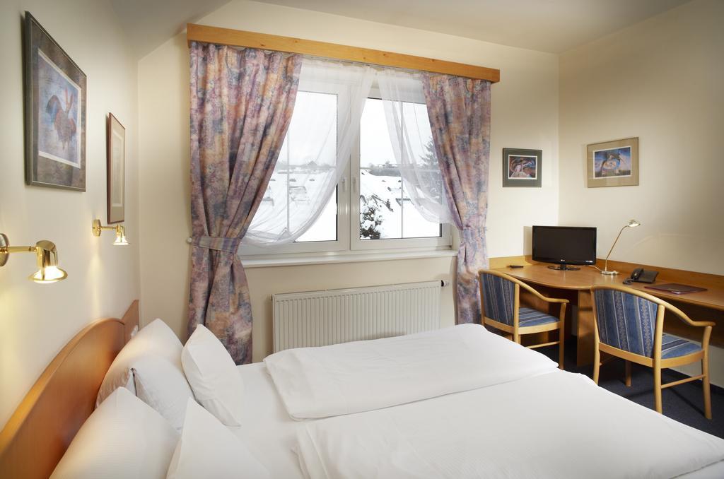Kern Guest house 3*